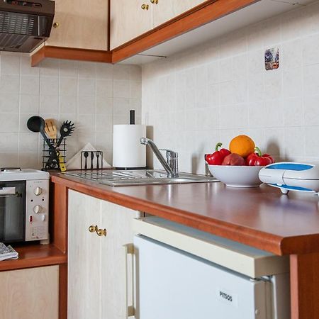 Haris Seaview Apartment Heraklion  Bagian luar foto