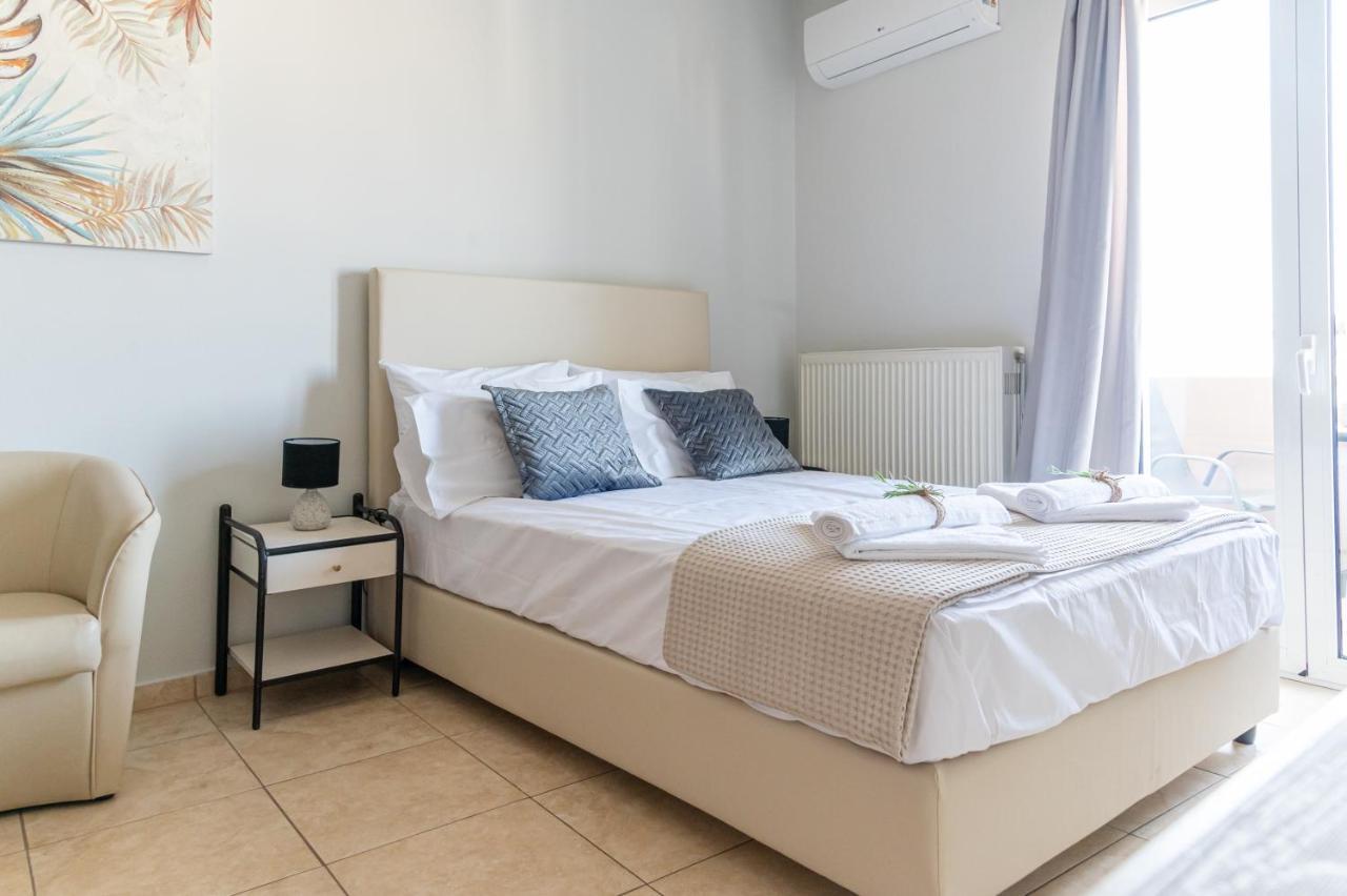 Haris Seaview Apartment Heraklion  Bagian luar foto
